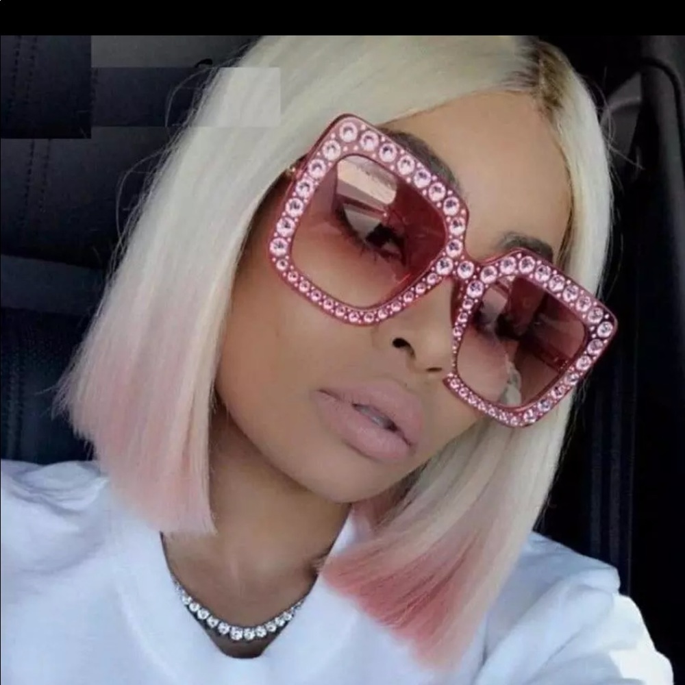 Fashionable shades with diamonds